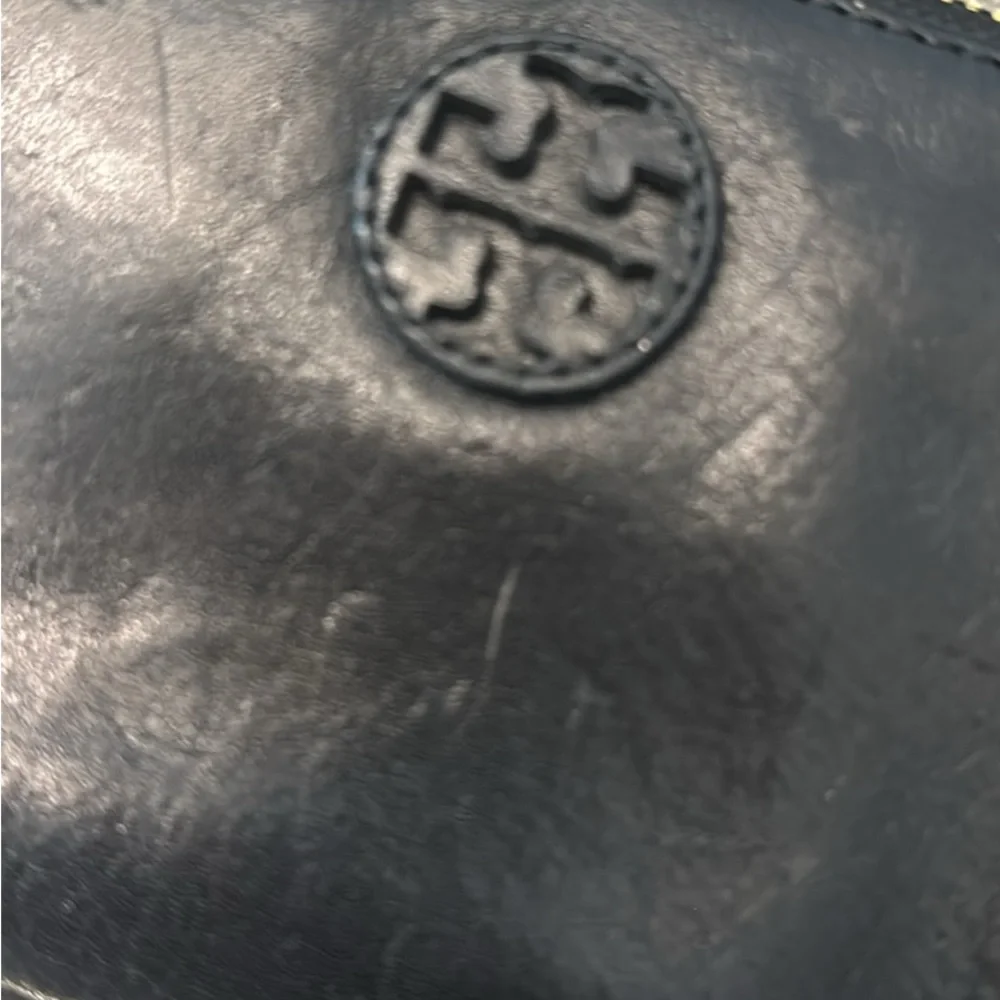 Tory Burch Black Leather Wallet - Picture 2 of 4